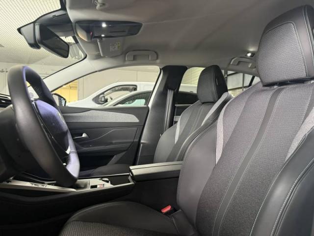 Peugeot 308 image 2