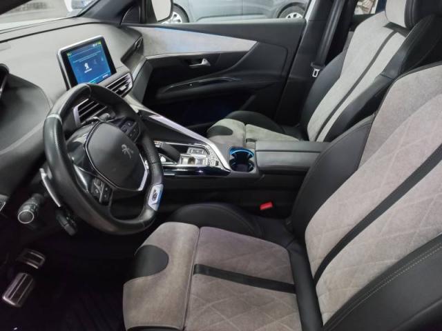 Peugeot 3008 image 1
