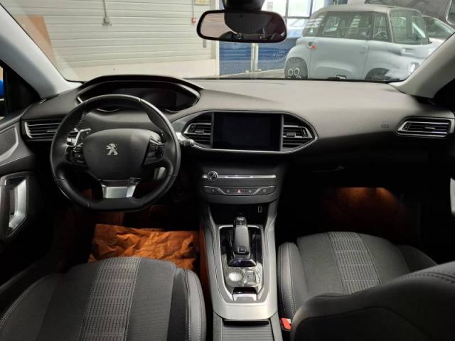 Peugeot 308 image 8