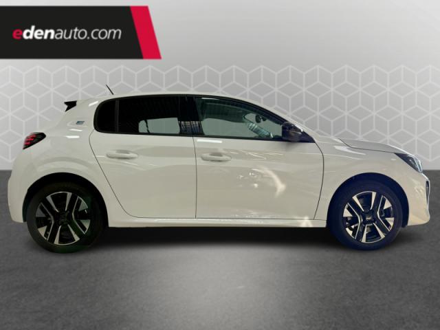 Peugeot 208 image 2