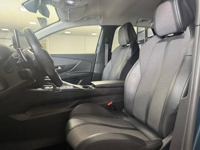 Peugeot 3008 image 3