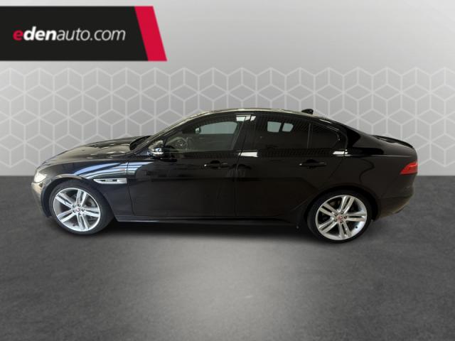 Jaguar Xe image 1