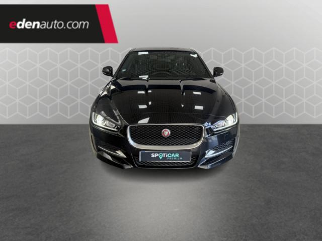 Jaguar Xe image 4