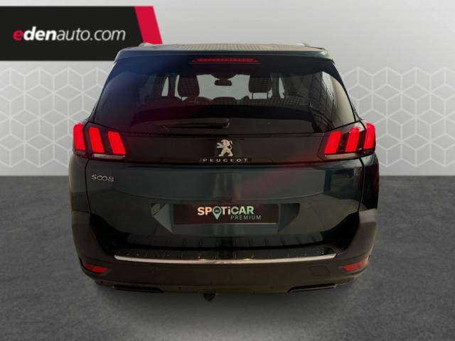 Peugeot 5008 image 1