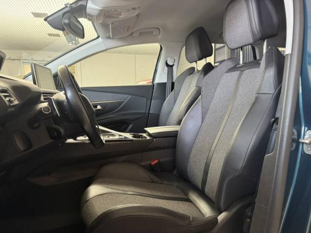 Peugeot 5008 image 4