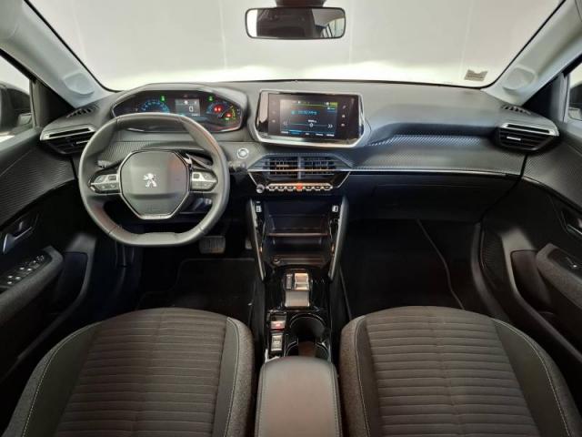 Peugeot 208 image 8