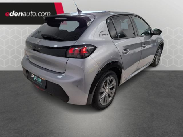 Peugeot 208 image 6