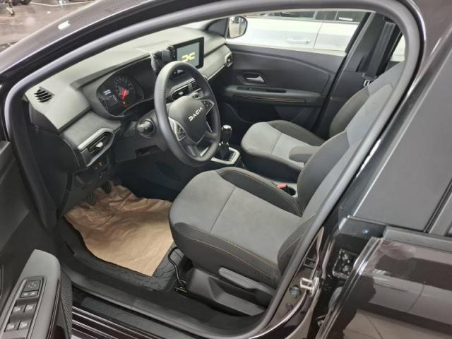 Dacia Sandero image 3
