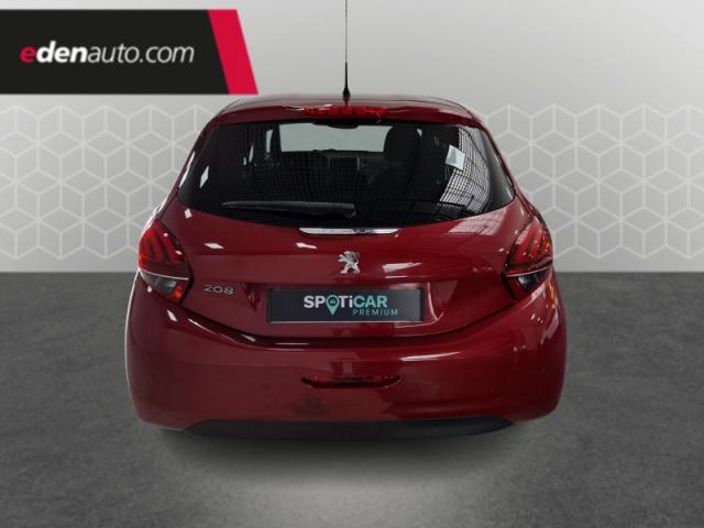 Peugeot 208 image 6