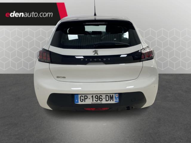 Peugeot 208 image 4