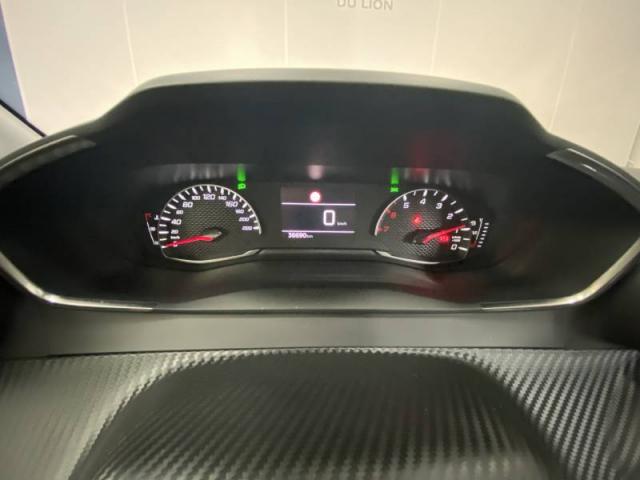 Peugeot 208 image 5