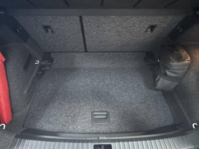 Seat Arona image 2