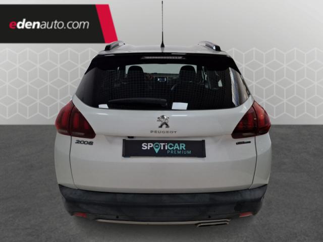 Peugeot 2008 image 8