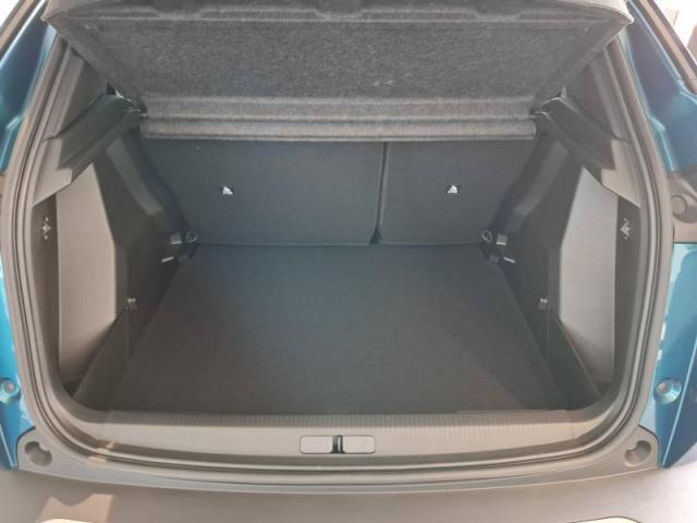 Peugeot 2008 image 2