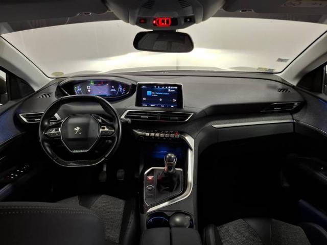 Peugeot 3008 image 1