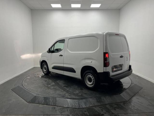 Peugeot Partner image 2