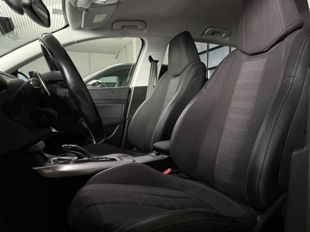 Peugeot 308 image 5