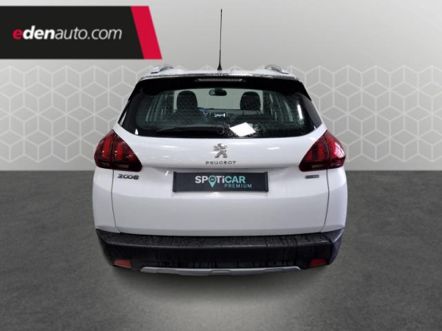 Peugeot 2008 image 1