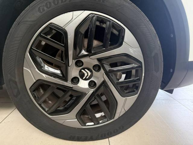 Citroen C4 image 1