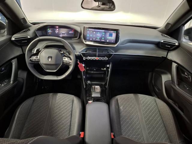 Peugeot 2008 image 4