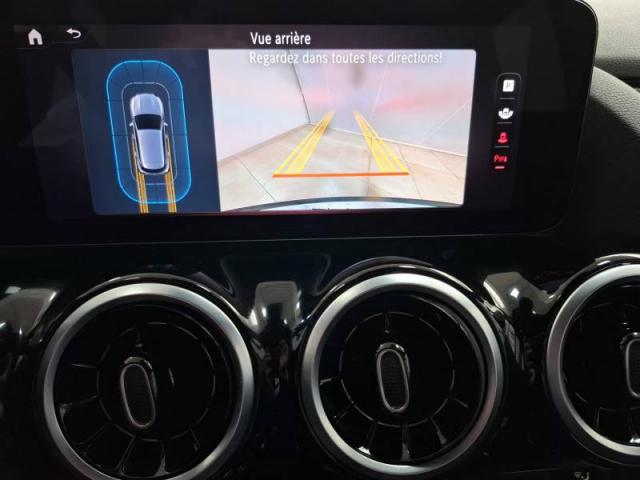 Mercedes Benz Gla image 1