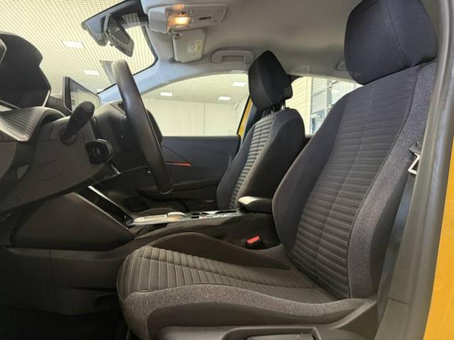 Peugeot 208 image 5