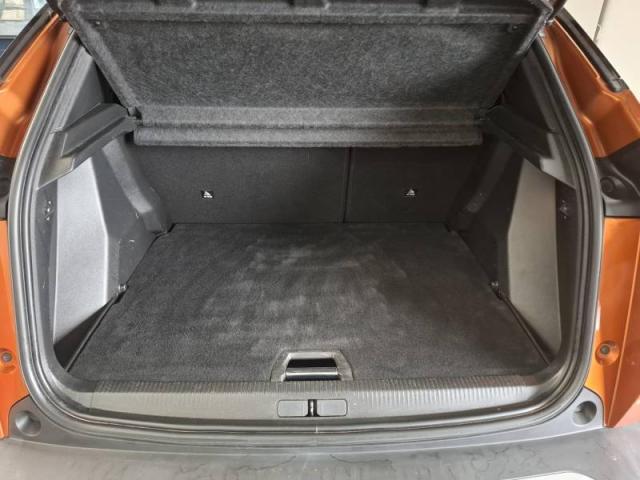 Peugeot 2008 image 1