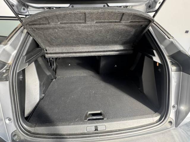 Peugeot 2008 image 2