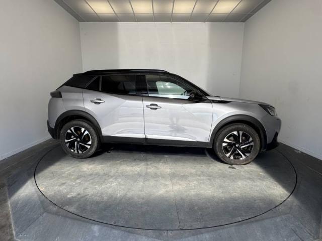 Peugeot 2008 image 8