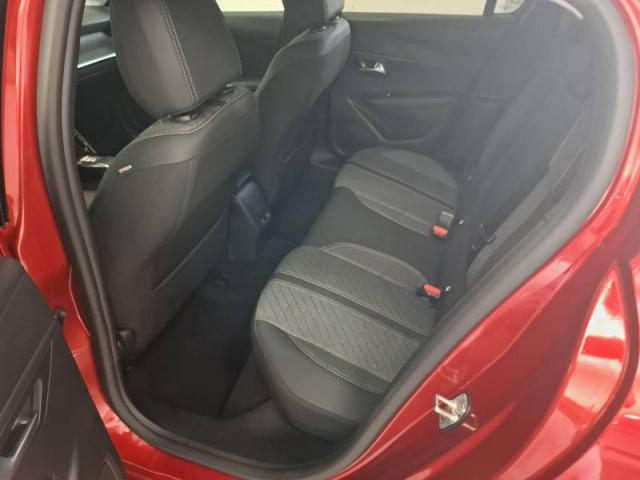 Peugeot 208 image 4
