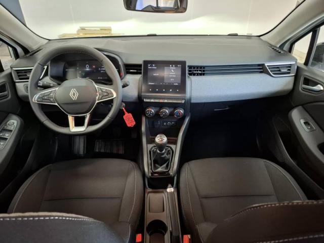 Renault Clio image 2
