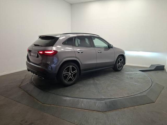 Mercedes Benz Gla image 4