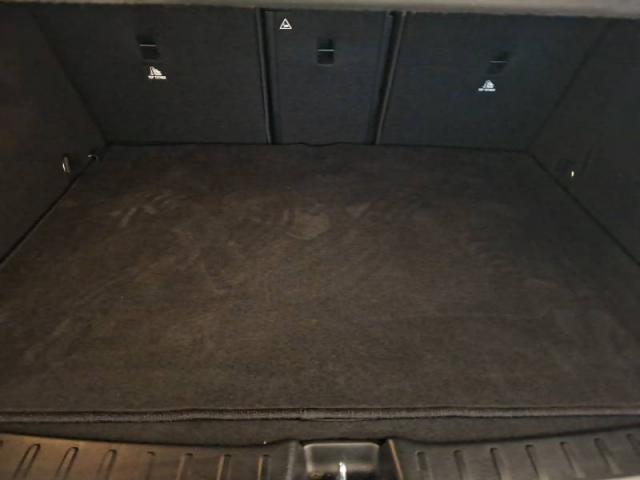 Mercedes Benz Gla image 5