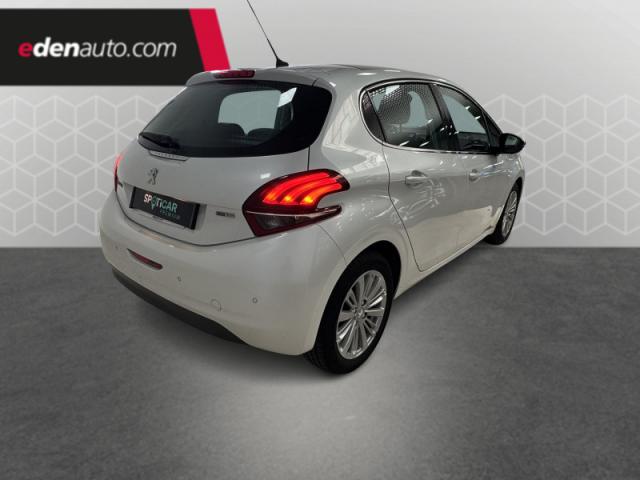 Peugeot 208 image 6