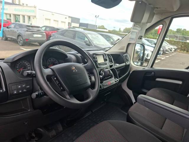 Peugeot Boxer image 9
