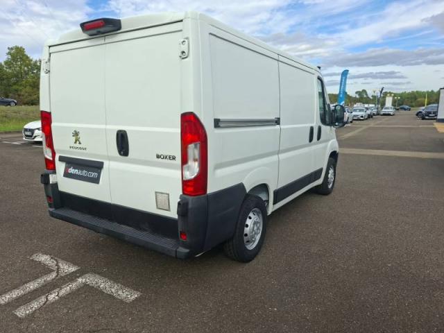 Peugeot Boxer image 2