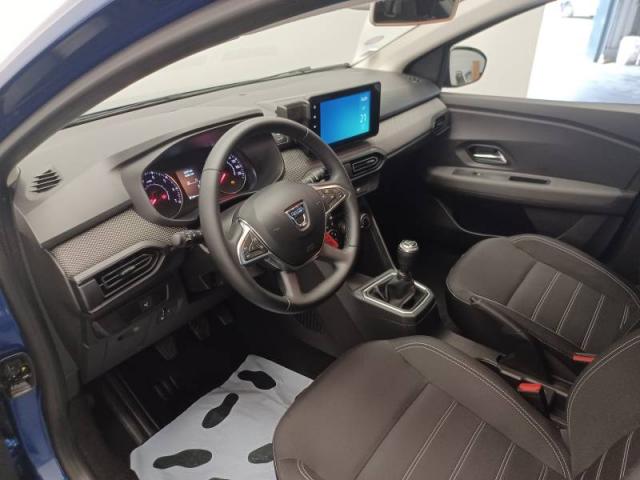 Dacia Sandero image 1