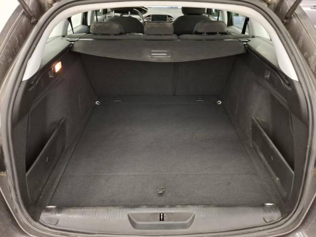 Peugeot 308 image 8