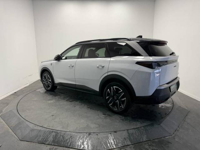 Peugeot 5008 image 3