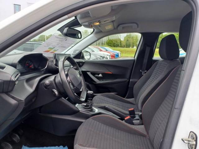 Peugeot 2008 image 7