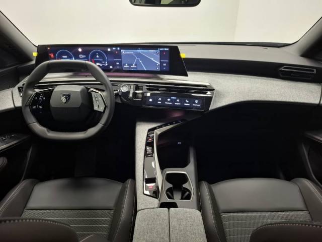 Peugeot 5008 image 6