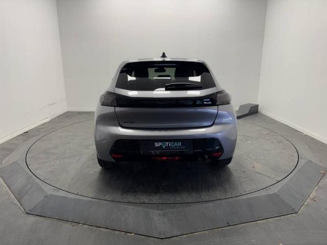 Peugeot 208 image 6