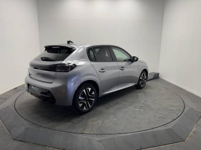 Peugeot 208 image 5