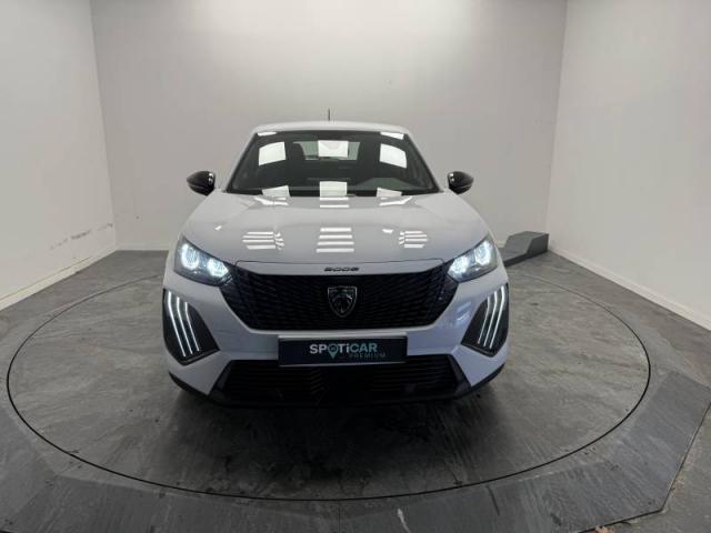 Peugeot 2008 image 8