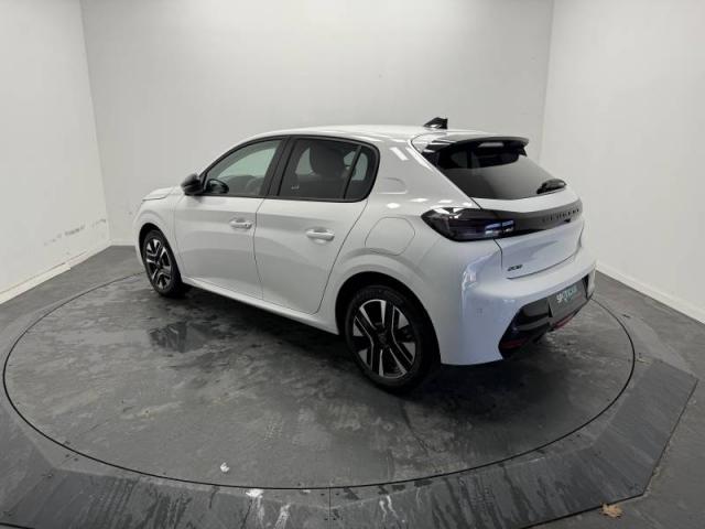 Peugeot 208 image 2