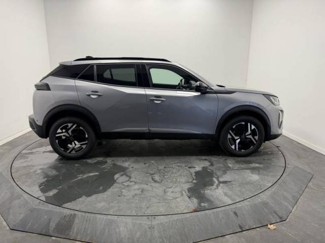 Peugeot 2008 image 1