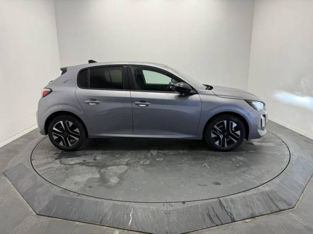 Peugeot 208 image 3