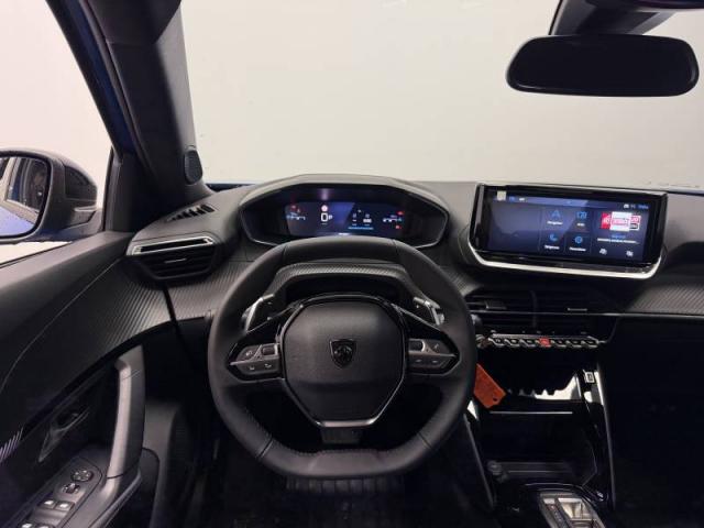 Peugeot 2008 image 1