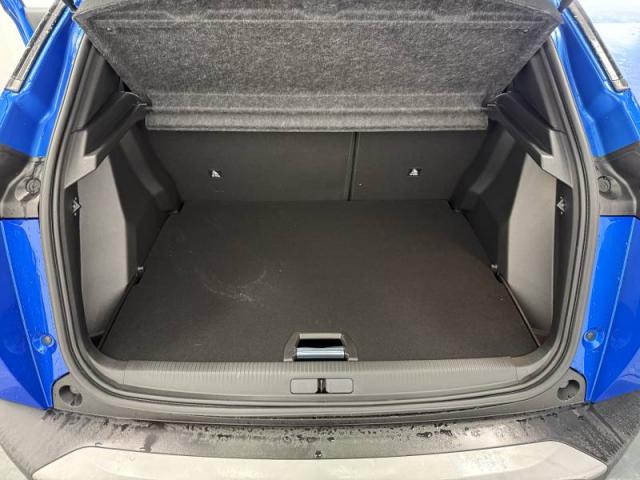 Peugeot 2008 image 8