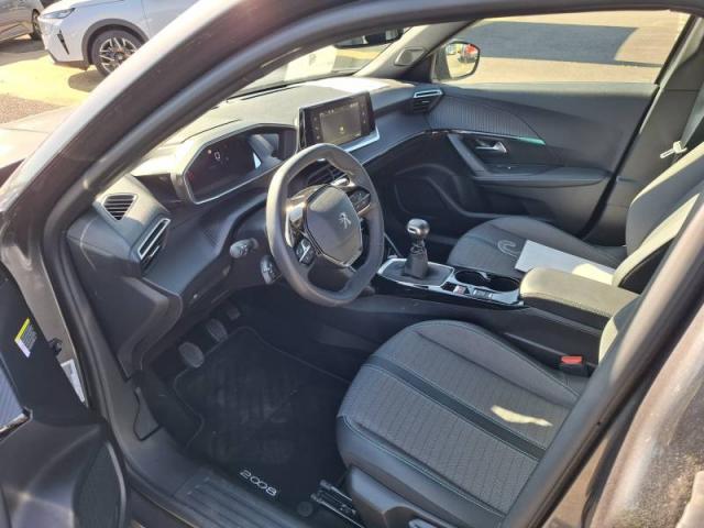 Peugeot 2008 image 7